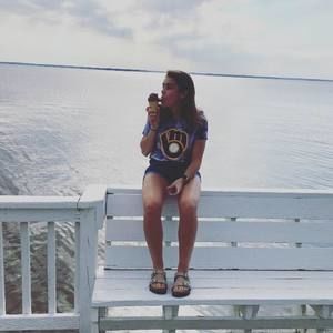 Meet your Posher, Gabby